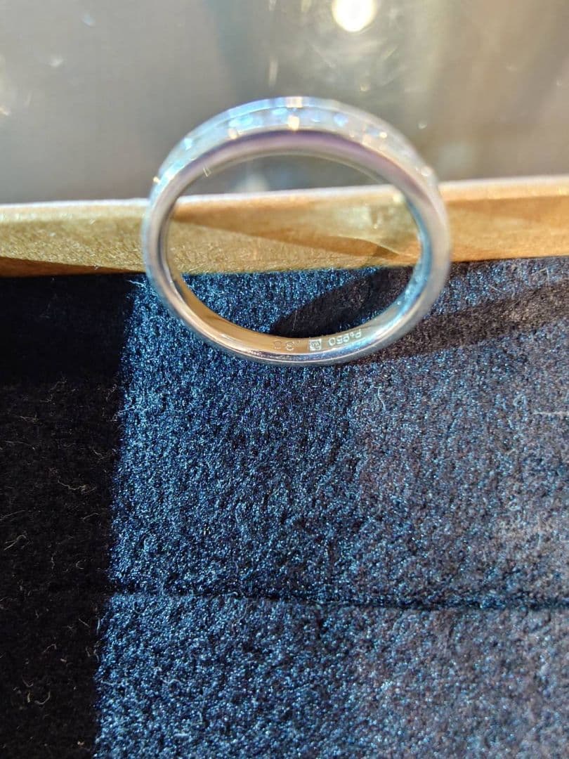 ✨️現行品　✨️ロイヤルアッシャー　 0.33カラットpt950✨️最安値✨️