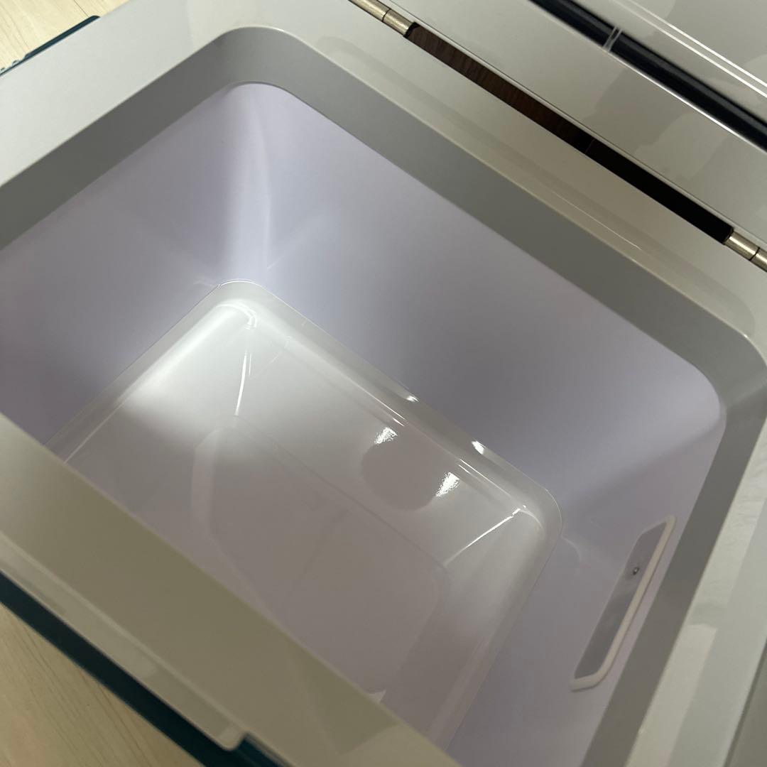 新品箱有り◼︎ マキタCW180DZ 冷温庫 キャスター付