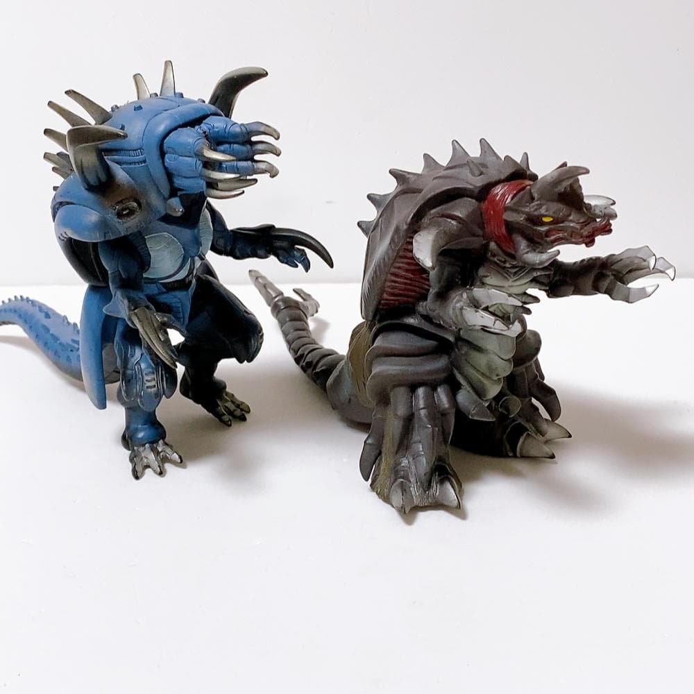 ウルトラマンコスモス ＋ガイア 怪獣 6体セット