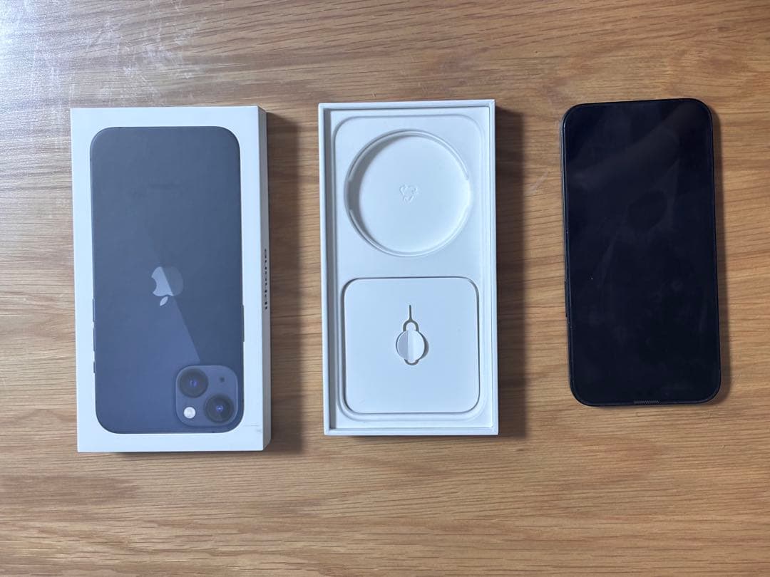 Apple iPhone 13ミッドナイト本体 箱、保護フィルム付き iPhone13