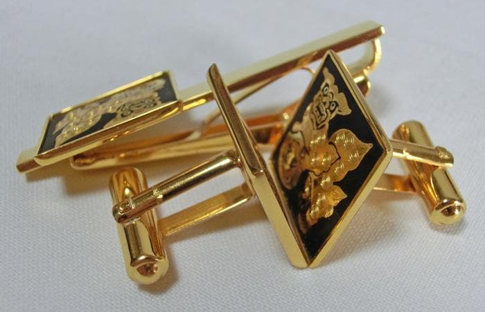 ☆海上自衛隊☆象嵌☆獅子の証し☆タイピン☆カフス☆未使用☆共箱付き☆