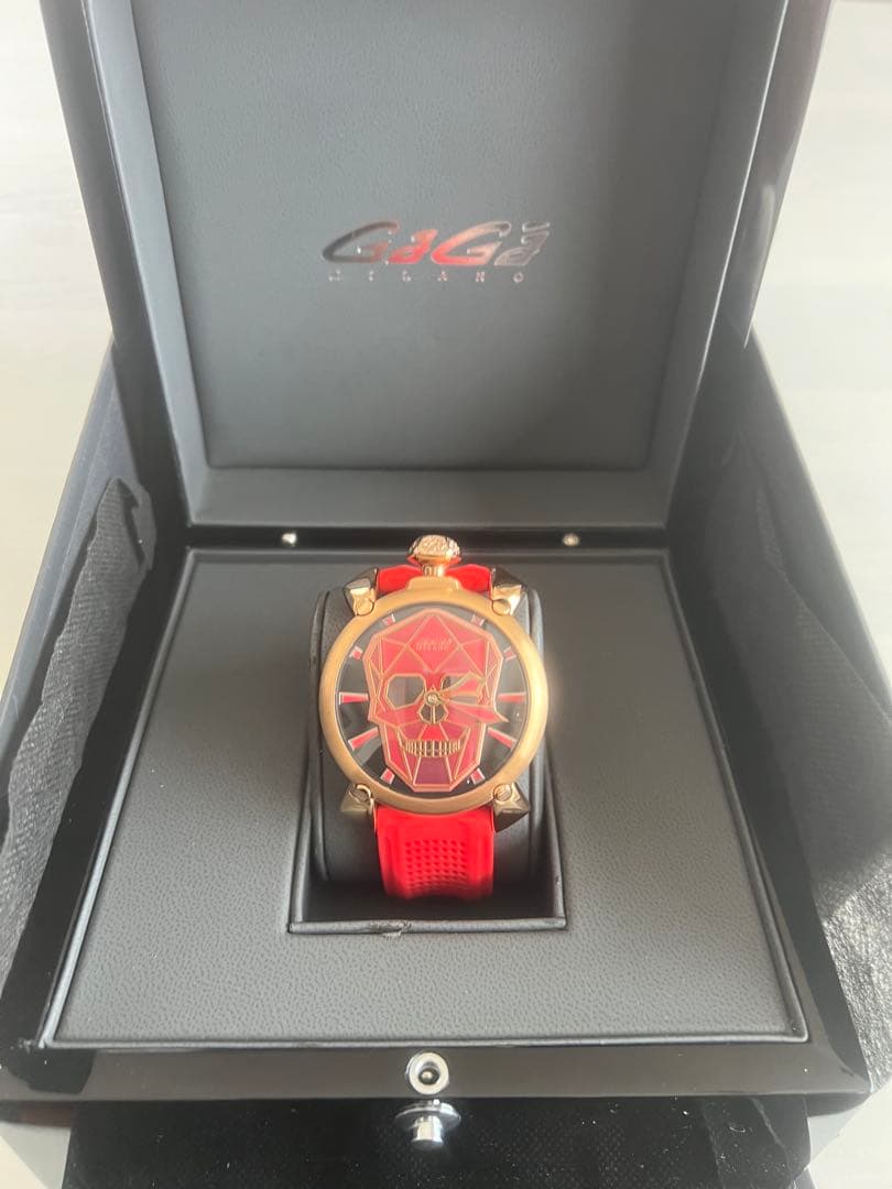 GaGa Milano スカルウォッチ レッド/ゴールド