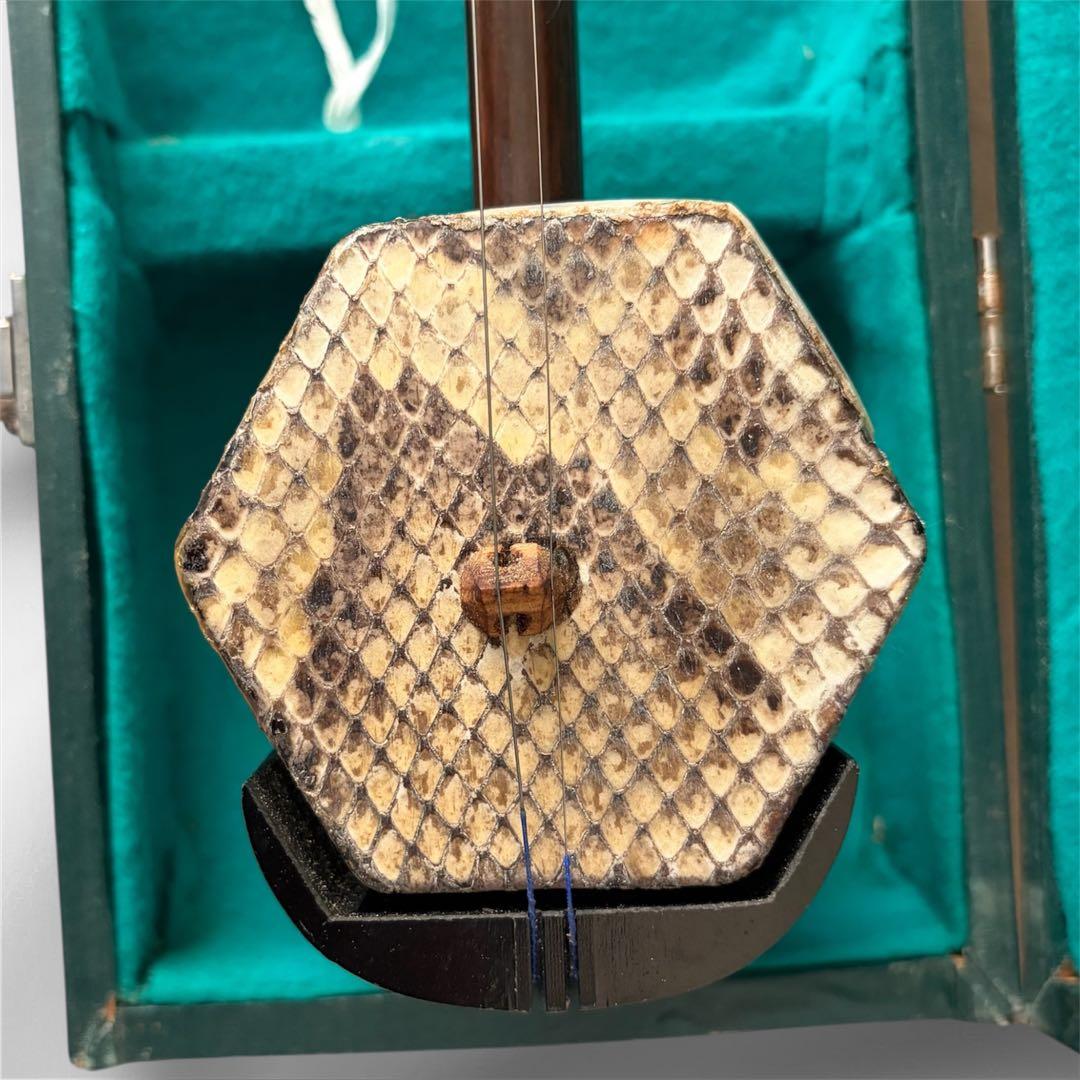二胡 】敦煌牌入門向け 本皮仕様 南胡 木製本体 弦・駒付 ハードケース
