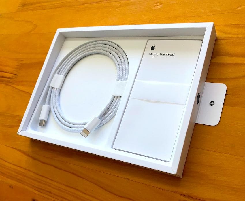 優良品｜Magic Trackpad 3｜付属品完備｜USB-Cケーブル｜純正｜ - メルカリ