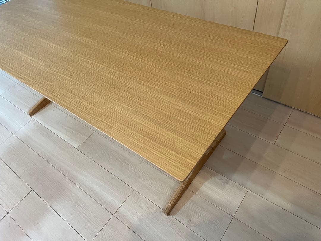 【焦げパン】無印良品リビングでもダイニングでもつかえるテーブル