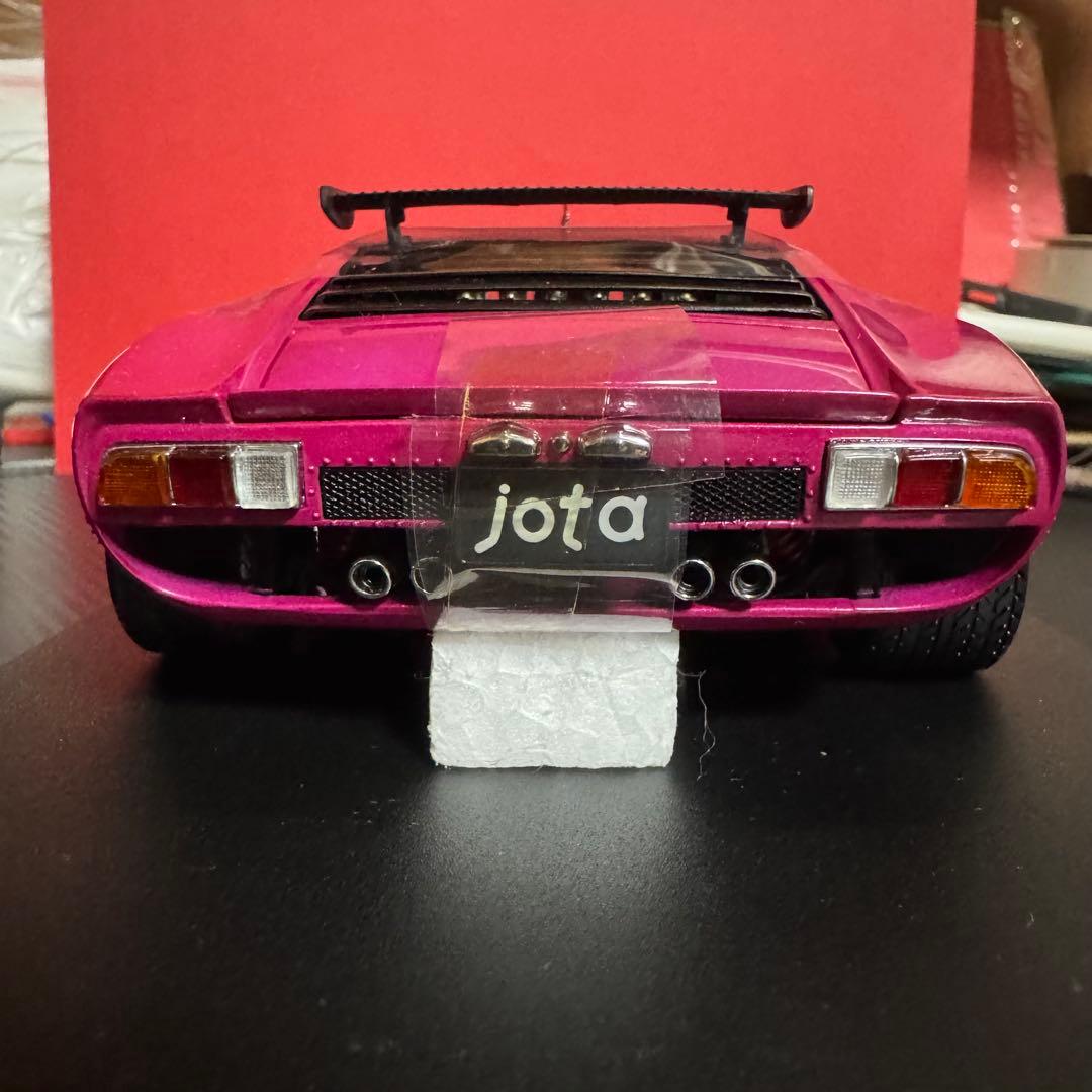 未展示品 京商 1/18 ランボルギーニ イオタ SVR