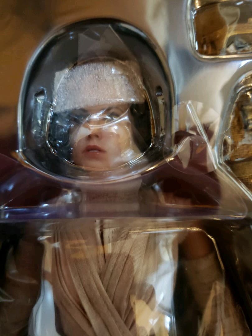 【新品未使用】ホットトイズ『スター・ウォーズ』レイ&BB-8 2体セット 1/6