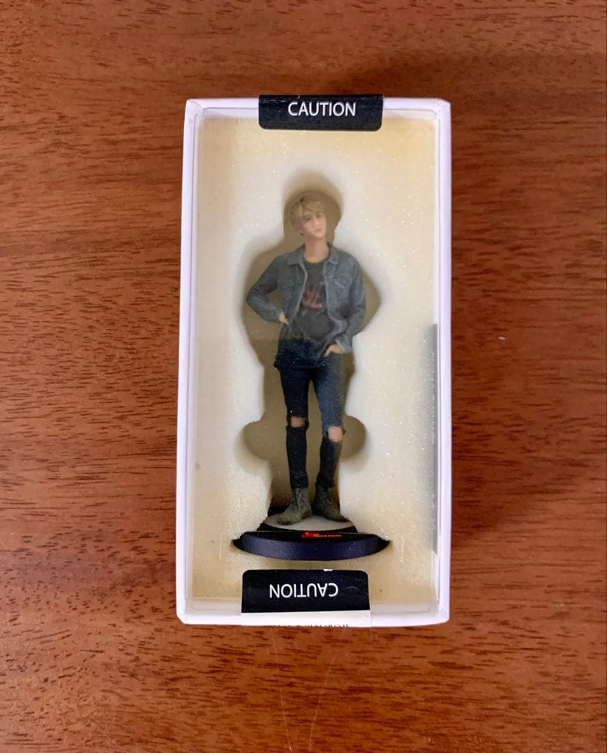 BTS 防弾少年団 SK telecom テレコム公式　フィギュア ソクジン