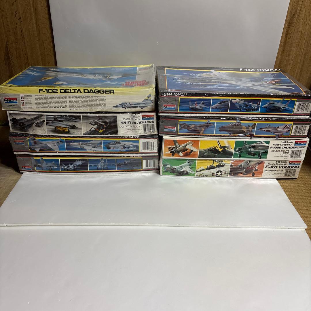 モノグラム 航空機 ジェット機モデルキット8個セットの通販はau PAY