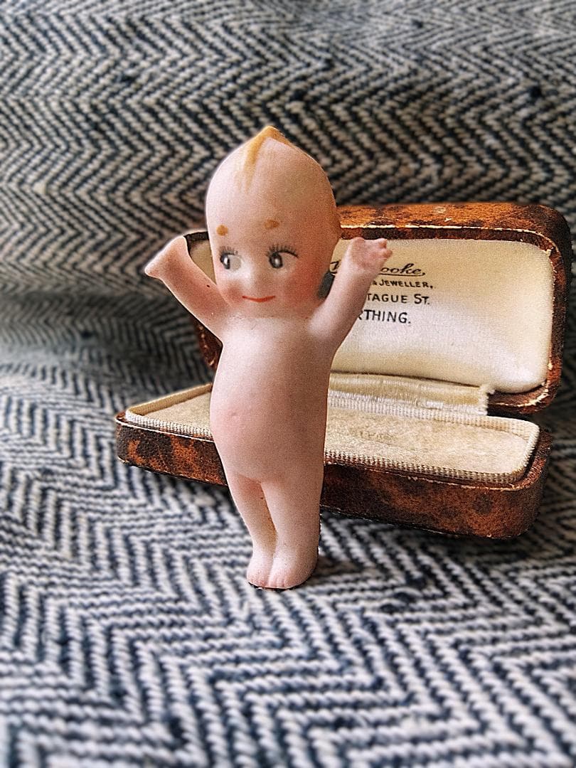 ナショナル冷蔵庫黄色のおもちゃ入りプラスチック卵 10個セット