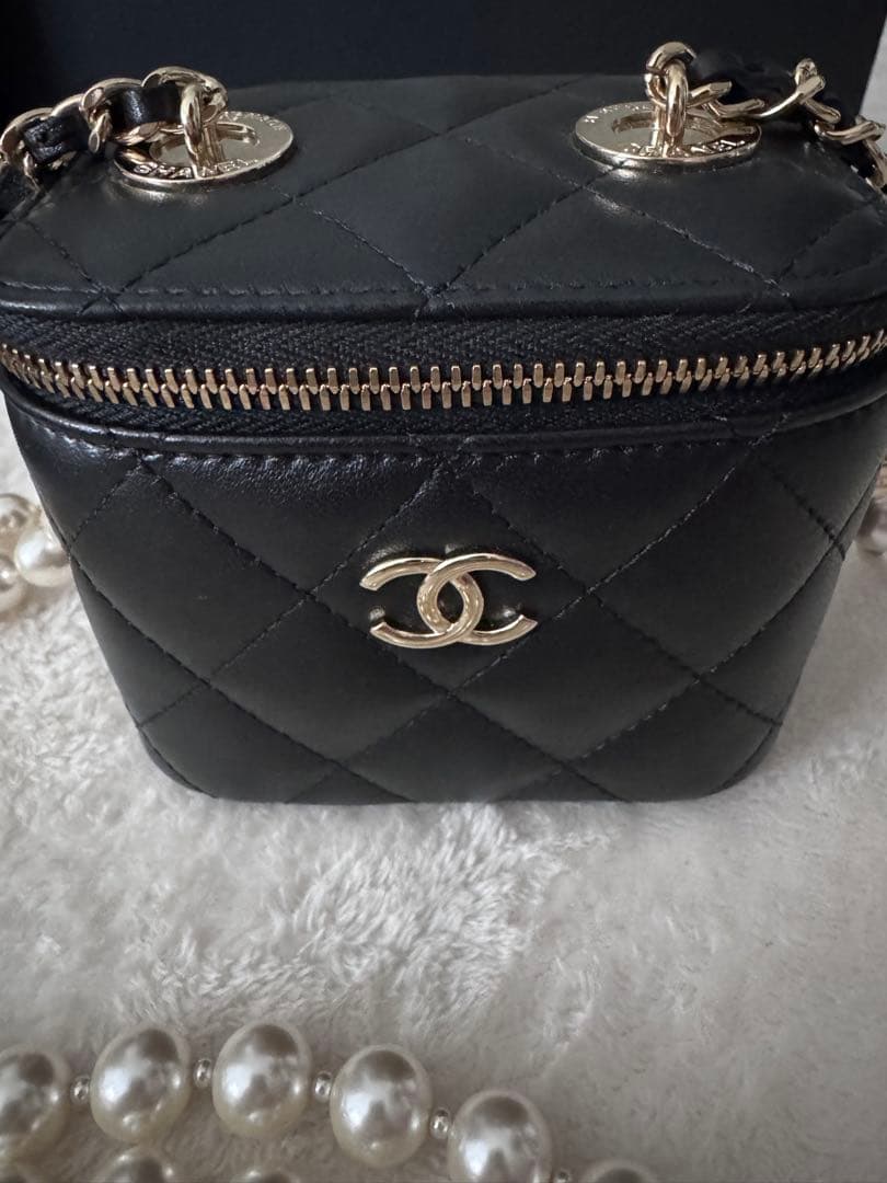CHANEL パールミニバニティブラック レザー バック