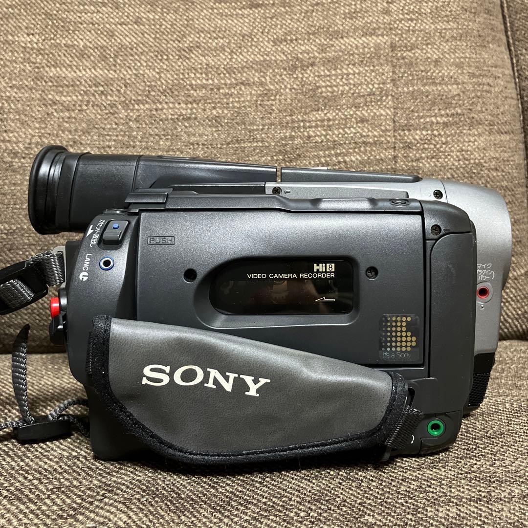 箱付属品あり Sony Handycam Hi8 ビデオカメラCCD-TRV92