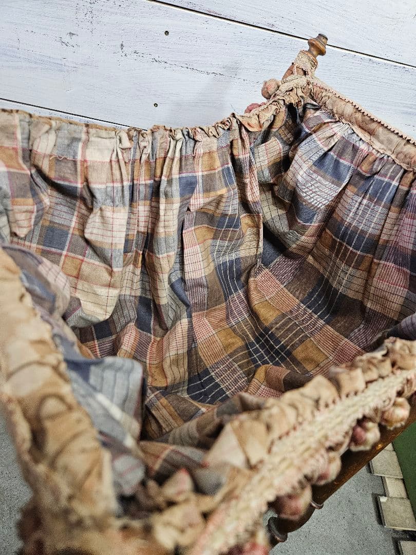 フランスアンティーク ソーイングスタンド 木製×ファブリック フリンジ