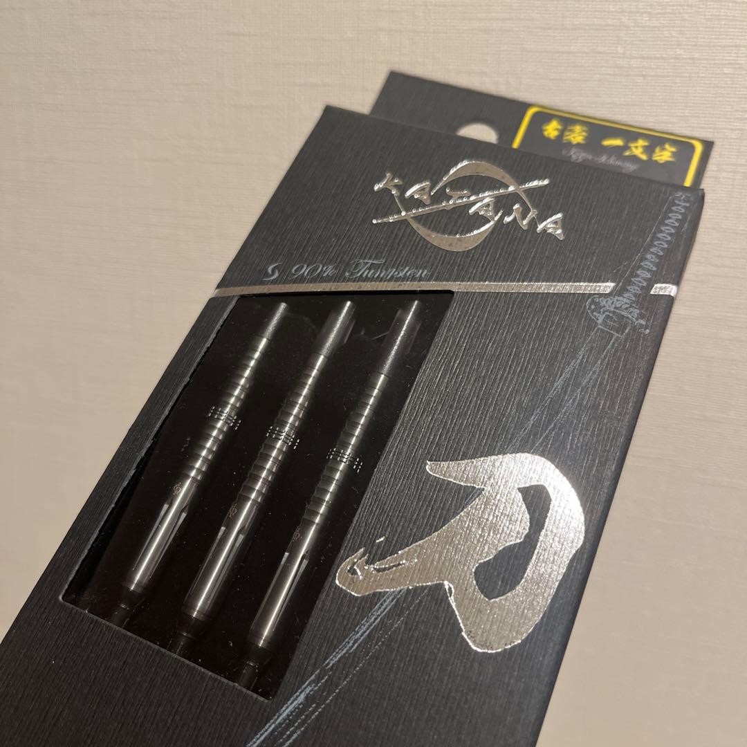 ダイナスティー (Dynasty)KATANA ダーツ 黒刀 古豪一文字 ダーツ > ソフトダーツ > ブランド【タ行】 > ダイナスティー > KATANA