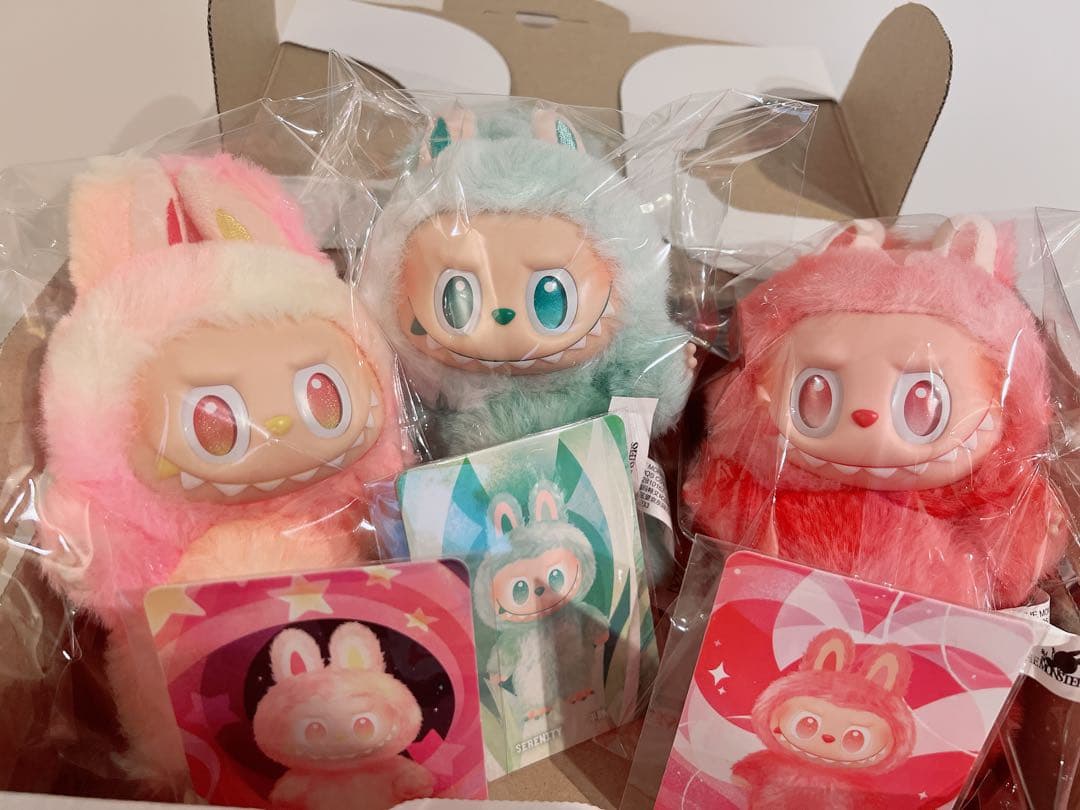 POPMART ラブブ エナジー energy SERENITY LOVE ポップマートキャラクター