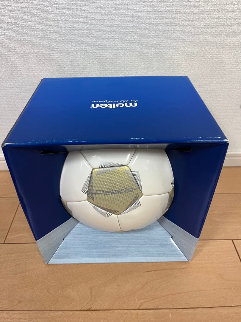 新品】モルテン 限定ペレーダ4900 4号 ゴールドエディション ホワイト