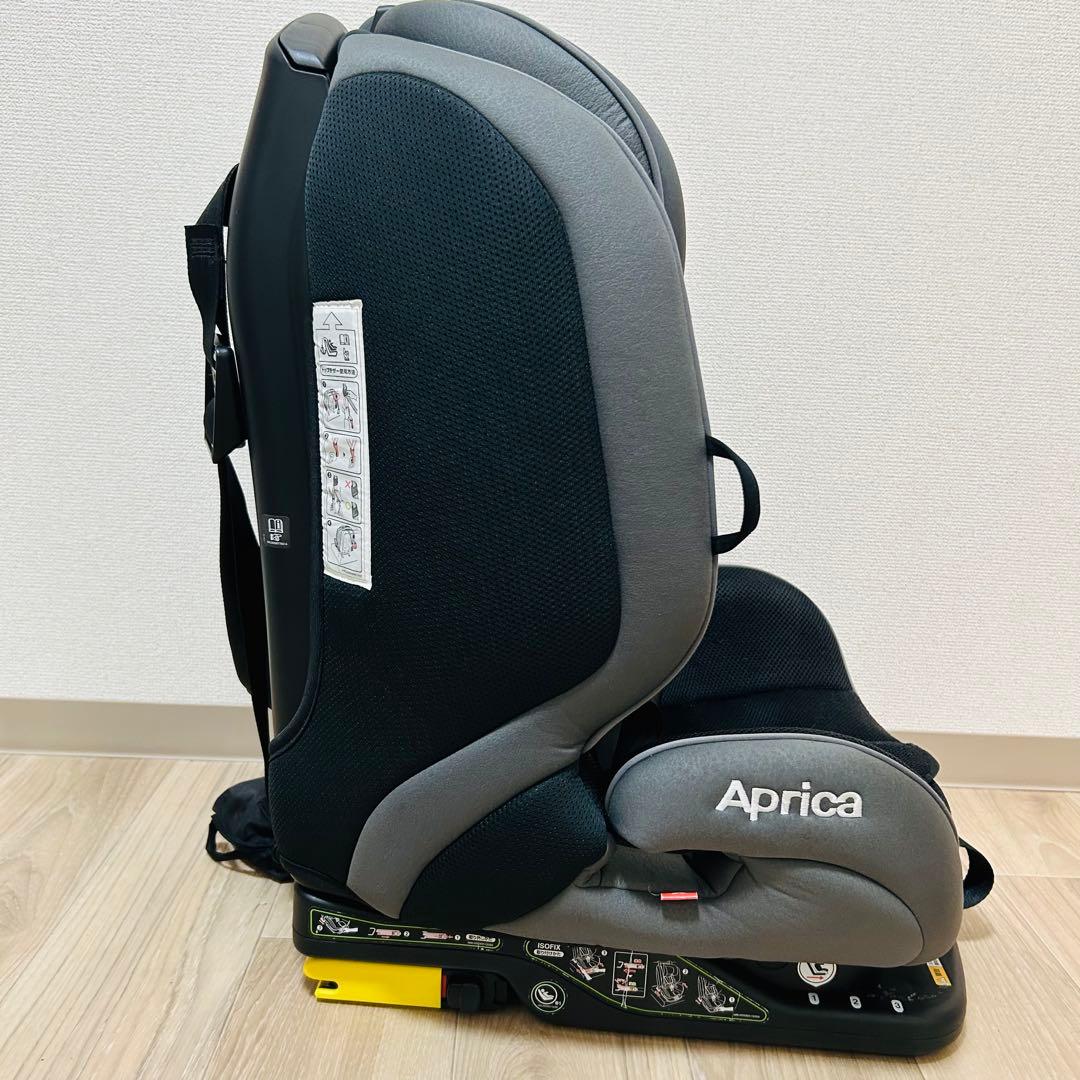 美品 アップリカ ISOFIX対応 ジュニアシート フォームフィット