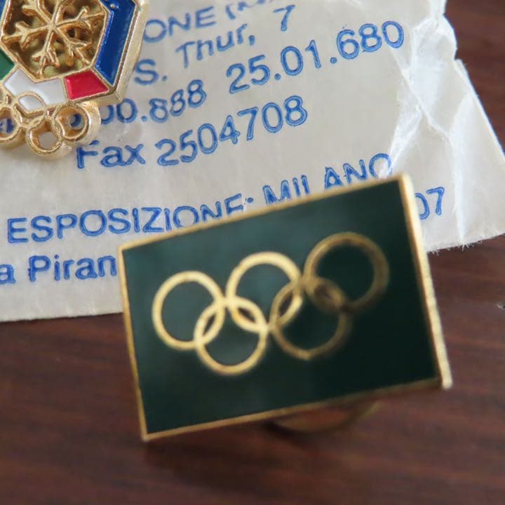 非売品IOCピンバッジFIS ITALIA 国際スキー連盟IOC
