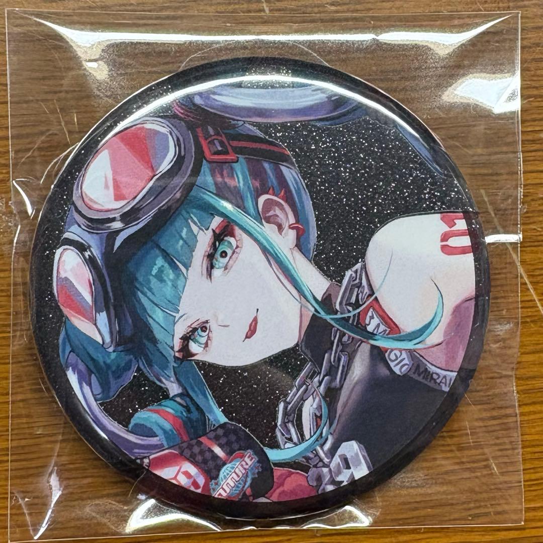 の*り様 PIPI マジカルミライ マジミラ 缶バッジ ヒーローちゃ初音ミク