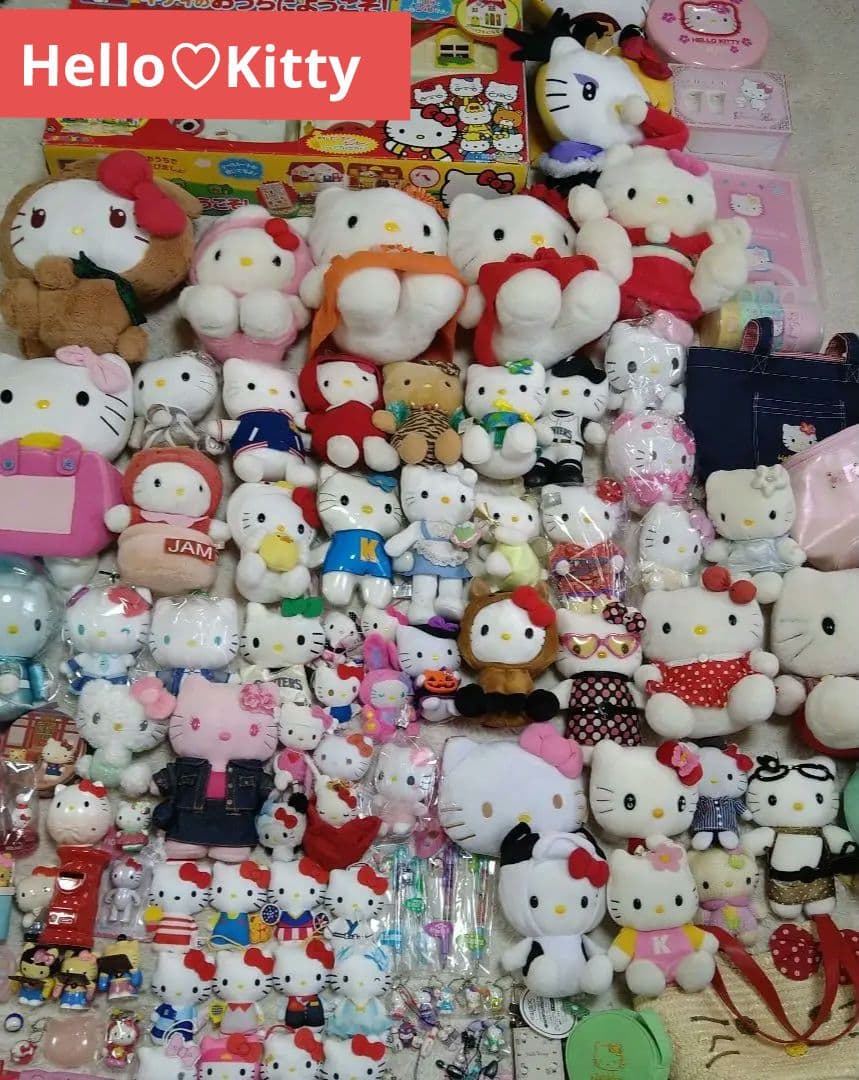 サンリオ　ハローキティまとめ売り　ぬいぐるみ　マスコット　歴代グッズセット