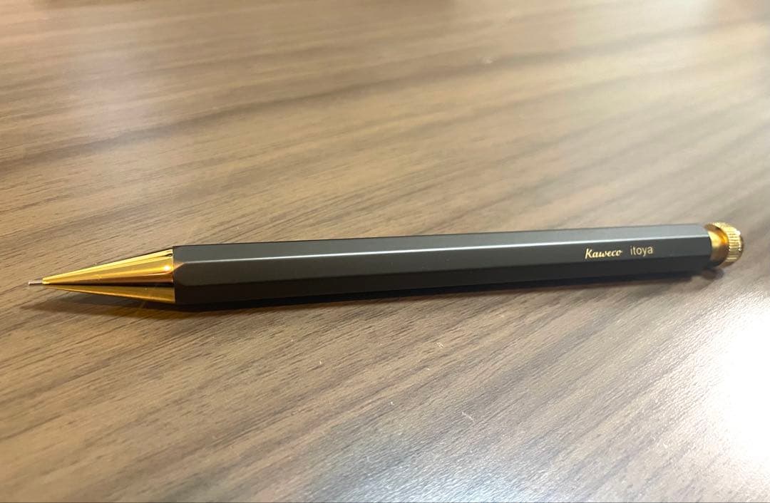 伊東屋限定 カヴェコスペシャル オリーブブラウン 0.5m 伊東屋限定