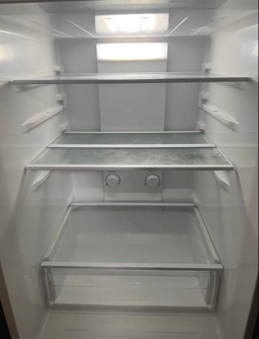 AQUAアクア200L冷蔵庫2023年製造ウッドブラックAQR-20E3 (K)