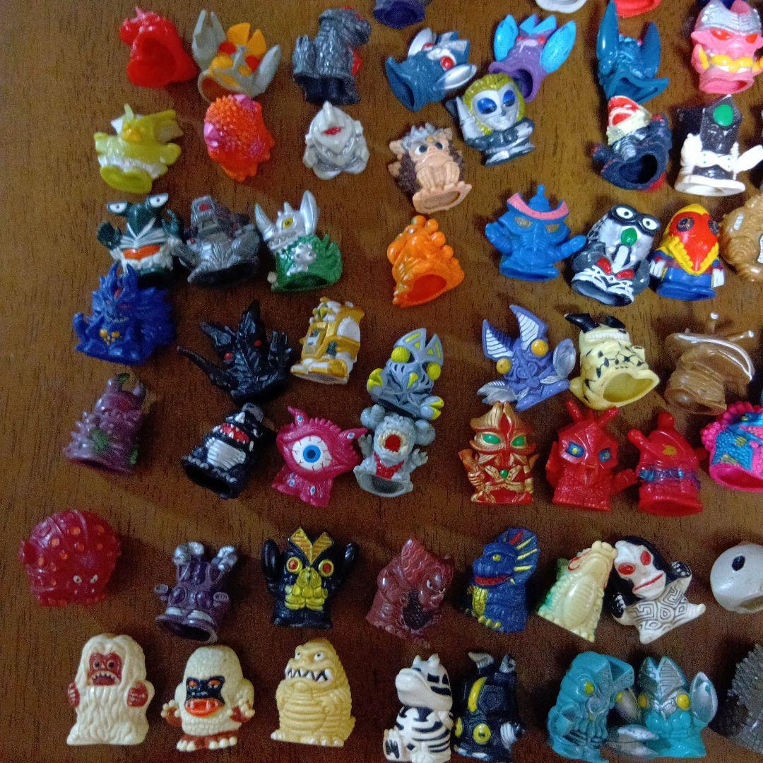 ウルトラマン指人形　怪獣　82体セット