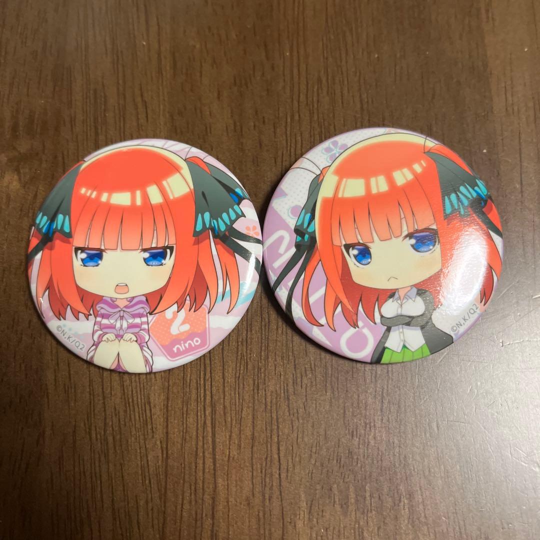 五等分の花嫁 ロフトくじ 缶バッジ 中野二乃 - メルカリ