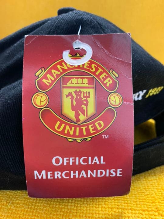 99Man U三冠記念キャップ 公認商品 希少 未使用品タグ付き