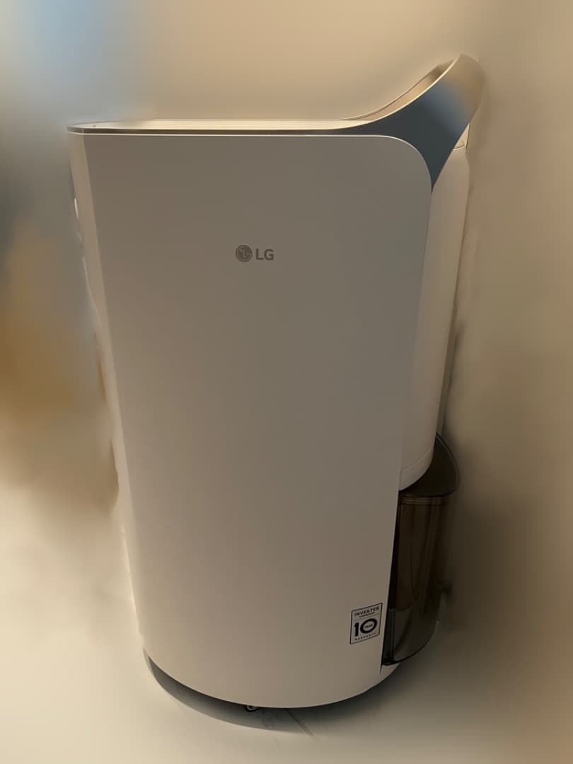 LG PuriCare 定格除湿量19L 衣類乾燥除湿機 LG、ターボ除湿モードを搭載した「LG PuriCare 衣類乾燥除湿機」2機種