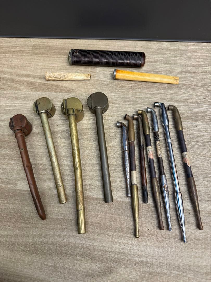 1526 アンティーク　煙管　キセル　パイプ　煙道具　まとめ売り　時代物 キセル ショート タイプ 喫煙具 煙管 えんかん タバコ管 天然木 銅