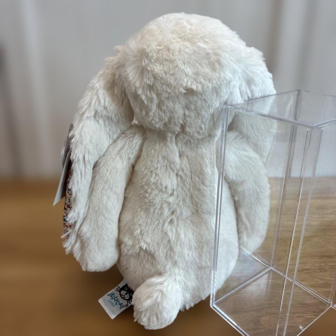 ジェリーキャット ブロッサムバニーMサイズ。ブロッサムクリームバニー。