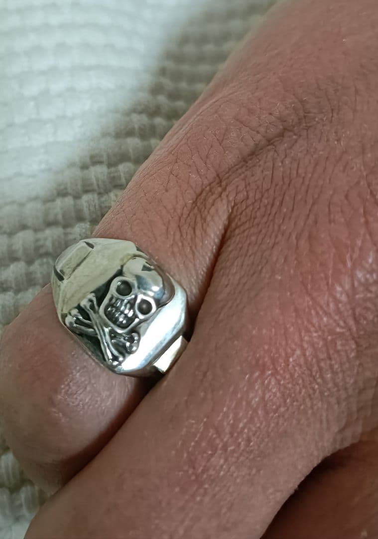 アットラスト スカルリング