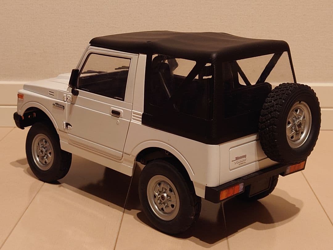 WPL C74-1 スズキ ジムニー JA11C スペリアホワイト仕様