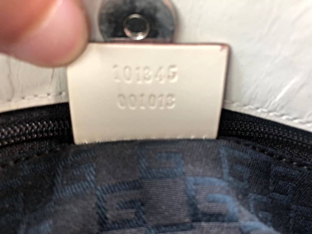 GUCCI 白 ハンドバッグ