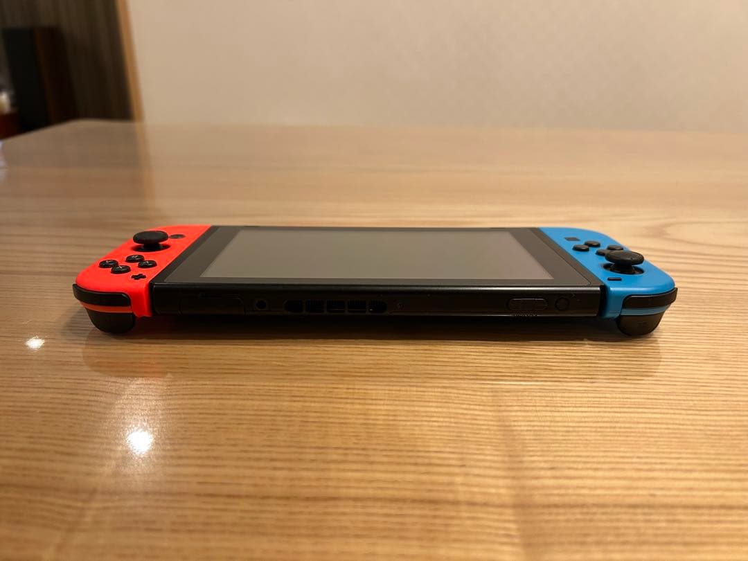 任天堂 NINTENDO SWITCH