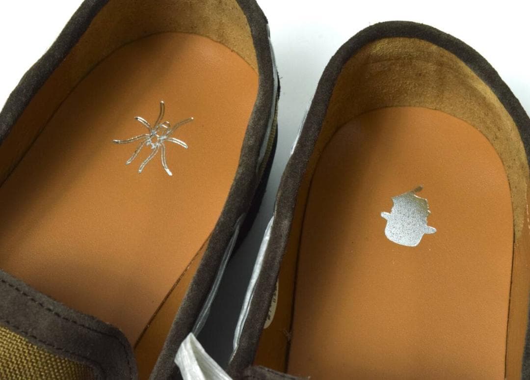 未使用4.1万 Tomo＆Co コーデュラナイロン デッキシューズ 27 カーキ