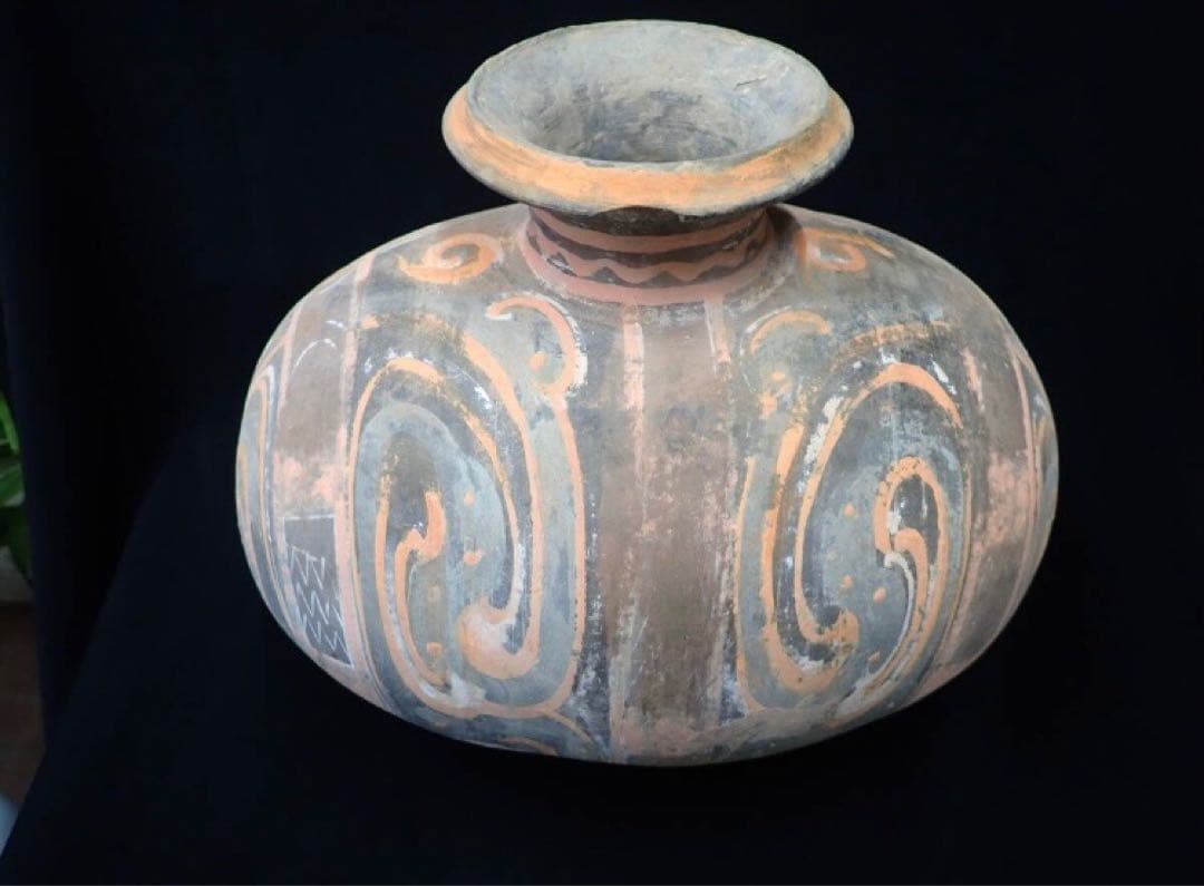 漢時代繭型壺 灰陶加彩偏壺 加彩繭壺 中国