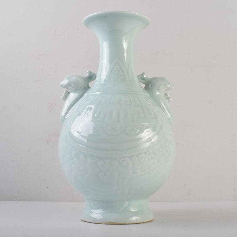 中国 大清乾隆年製款 粉青釉 双神獣耳瓶 V