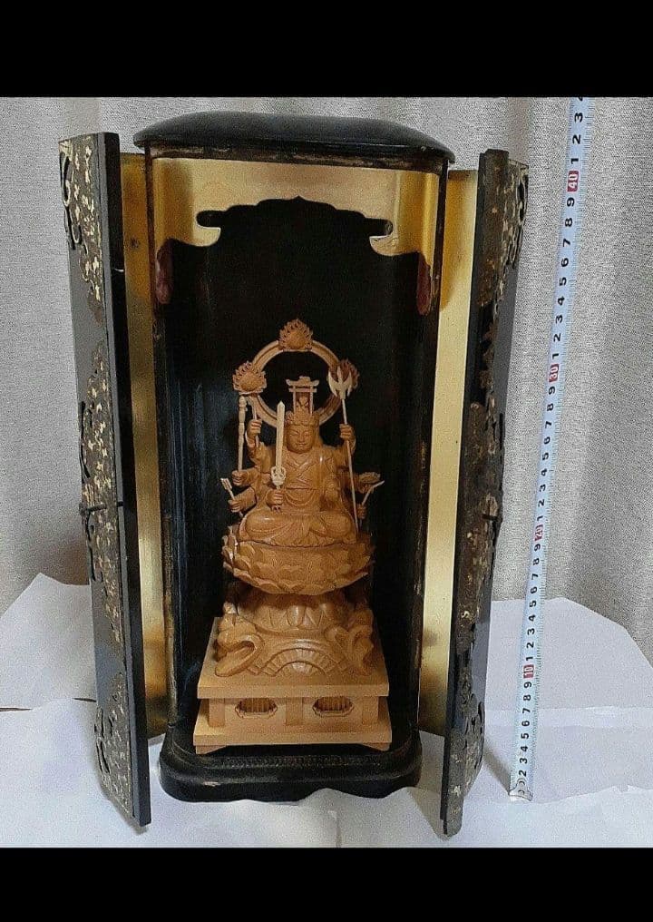 ◇『豊臣家 伏見城 五七の桐紋 金箔瓦 断片』豊臣秀吉◇検）織田信長