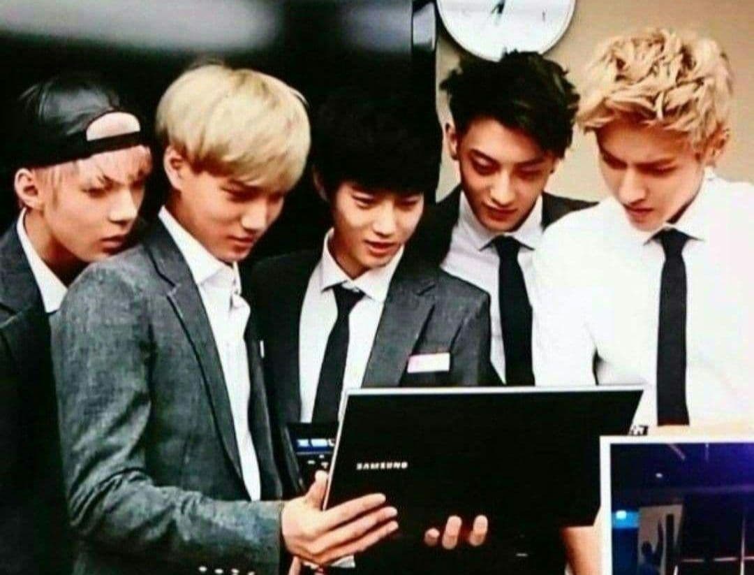 裕*様 EXO 直筆サイン入り ポラロイド写真 エクソ ポラ　スホ　カイ　セフン