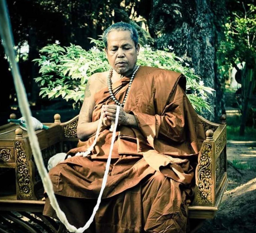 限定1】レア 蝶幸運を祈るペンダント魅力、愛情、強い力、幸運