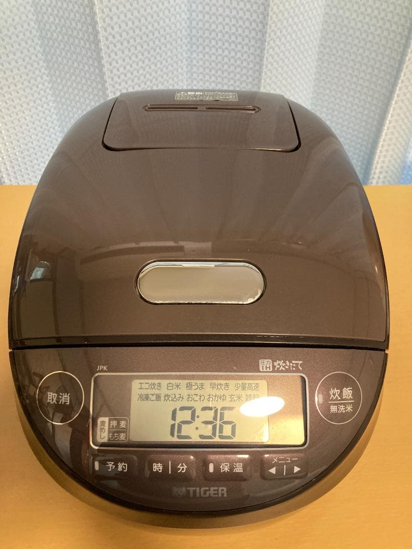 ★JPK-B100-TIGER タイガー圧力IH炊飯ジャー 5.5合炊き19年製 圧力IHジャー炊飯器〈炊きたて〉JPV-B100/B180 - タイガー魔法瓶
