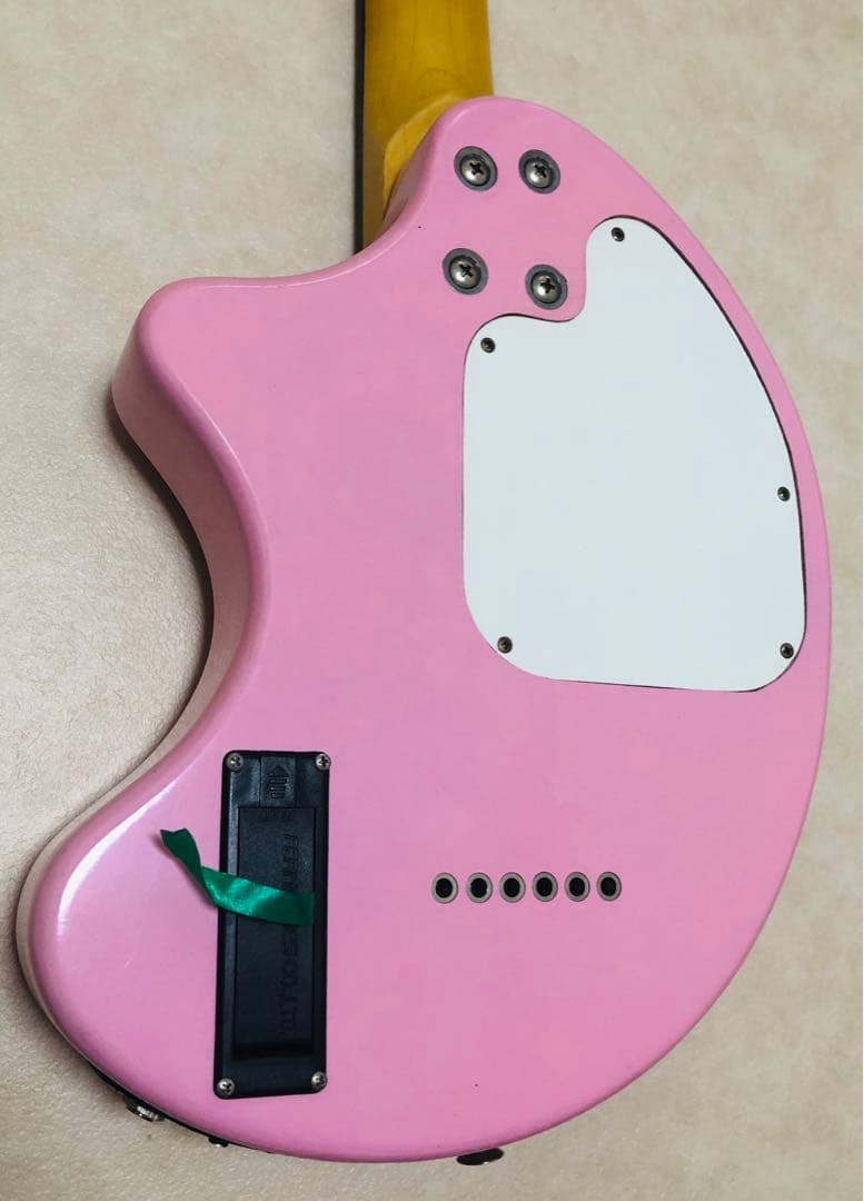 【美品】ZO-3 ピンク アンプ内蔵ミニギター ヘッドフォン端子付
