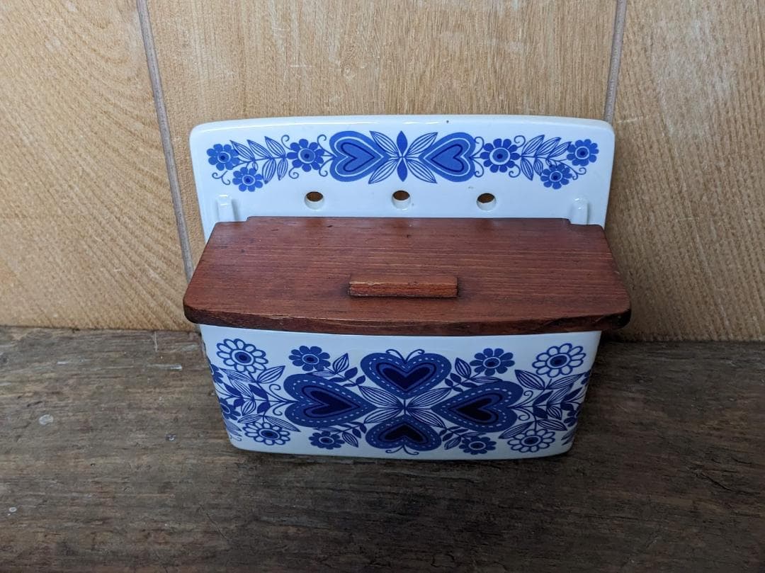 タイムセールan21 アラビアARABIA 塩ケース塩入 木の蓋 北欧ビンテージ