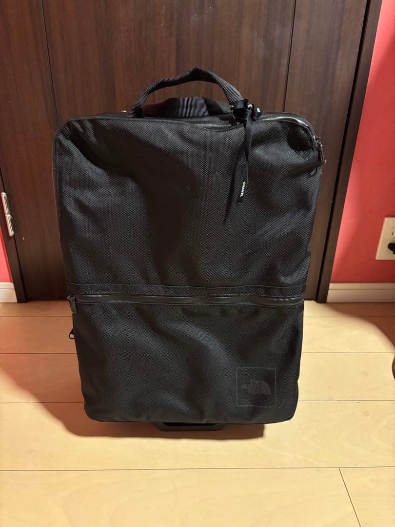 希少 人気商品】ノースフェイス シャトルローラー スーツケース