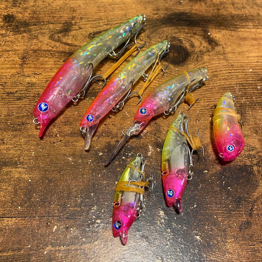 お値下げ中国人形天女です 陶器製です。陶印がありますが私にはよめ