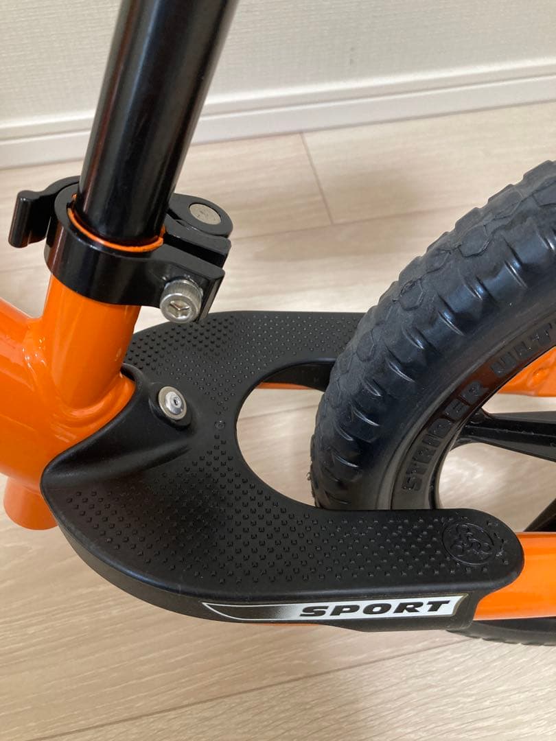 【箱あり・美品】ストライダー 12インチ　スポーツモデル　オレンジ