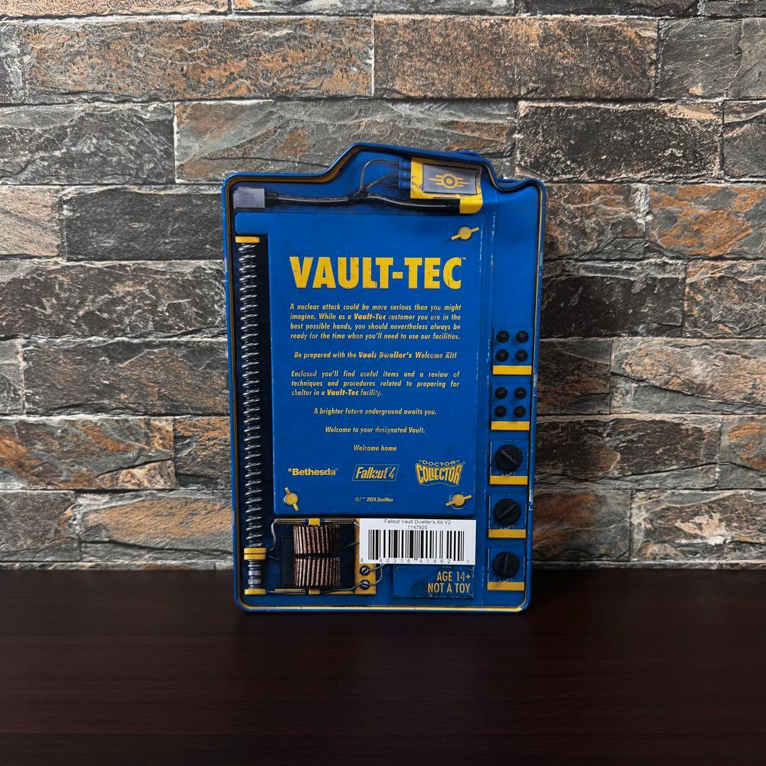 Fallout Vault-Tec 居住者ウェルカム・キット（箱潰れ有り）