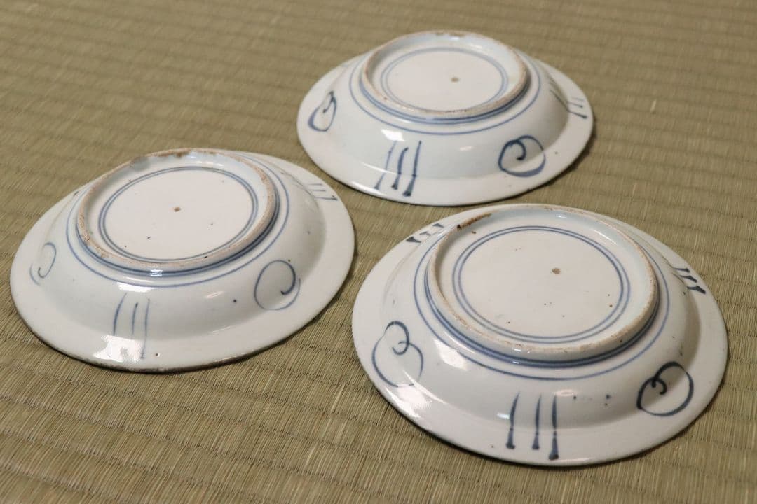 CM69】古伊万里 芙蓉手 染付皿 三客 江戸期 虫図 飛蝗 草花 宝尽